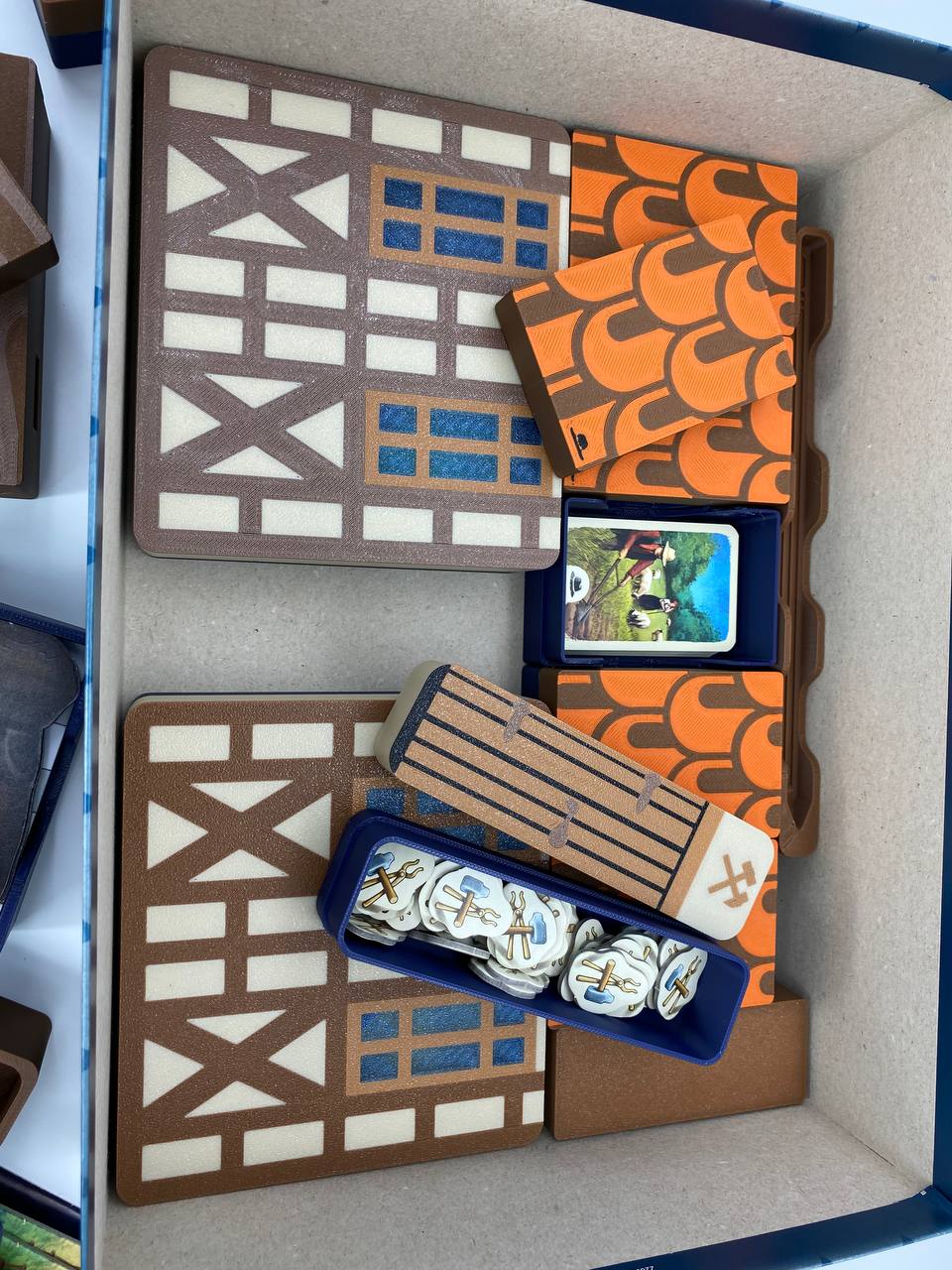 Hallertau board game organiser