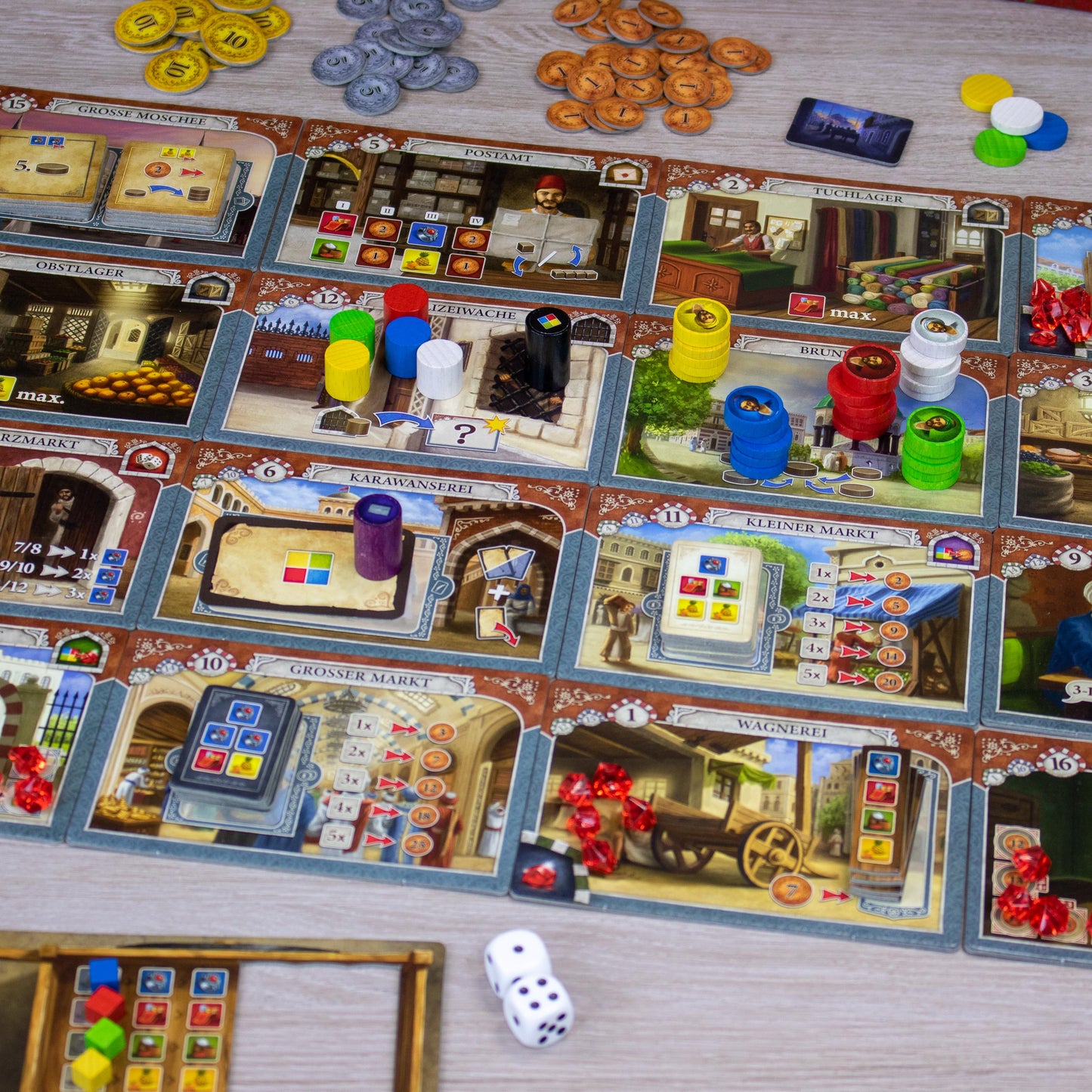 Istanbul Big Box board game components