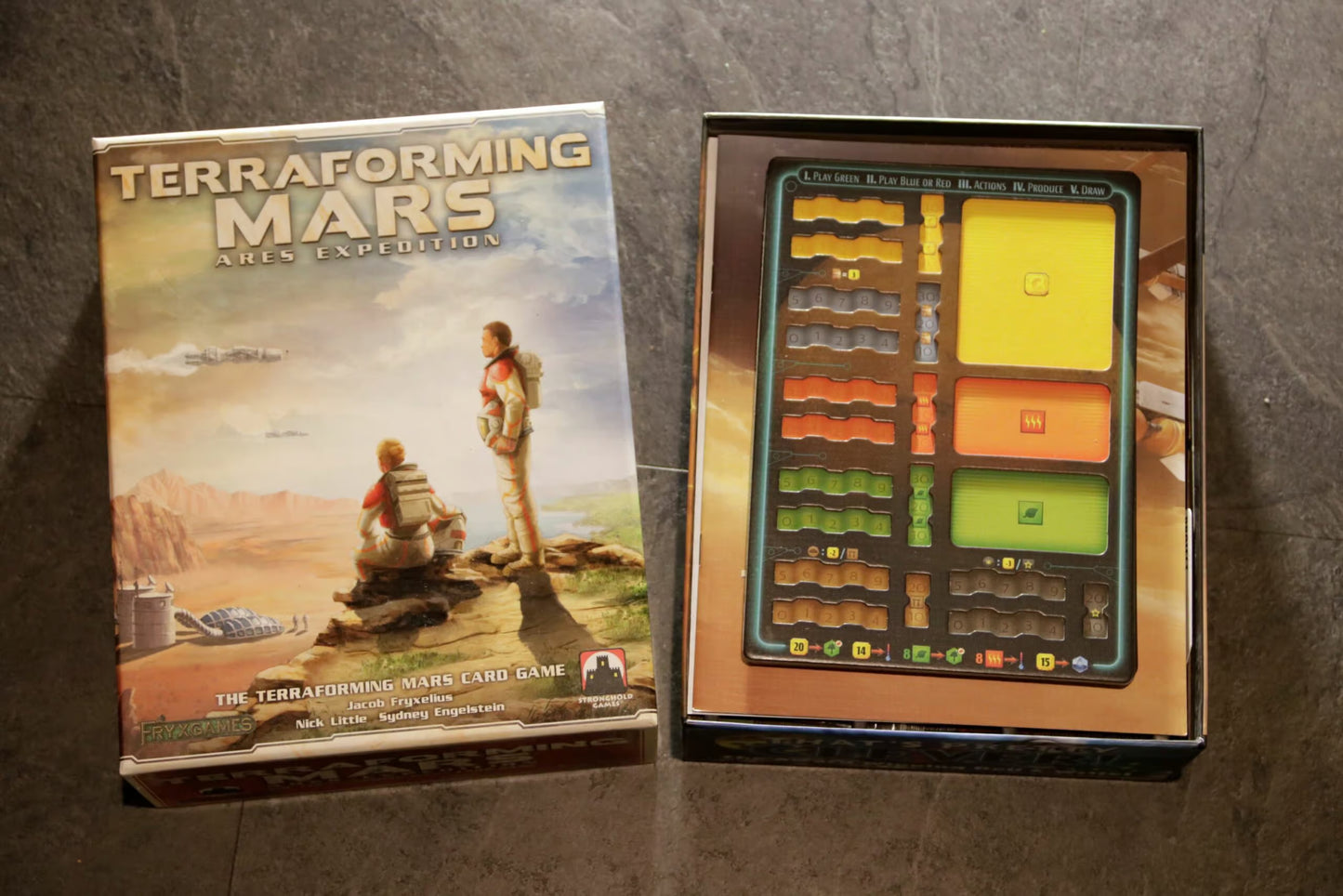 Terraforming Mars Ares Collectors Edition Components