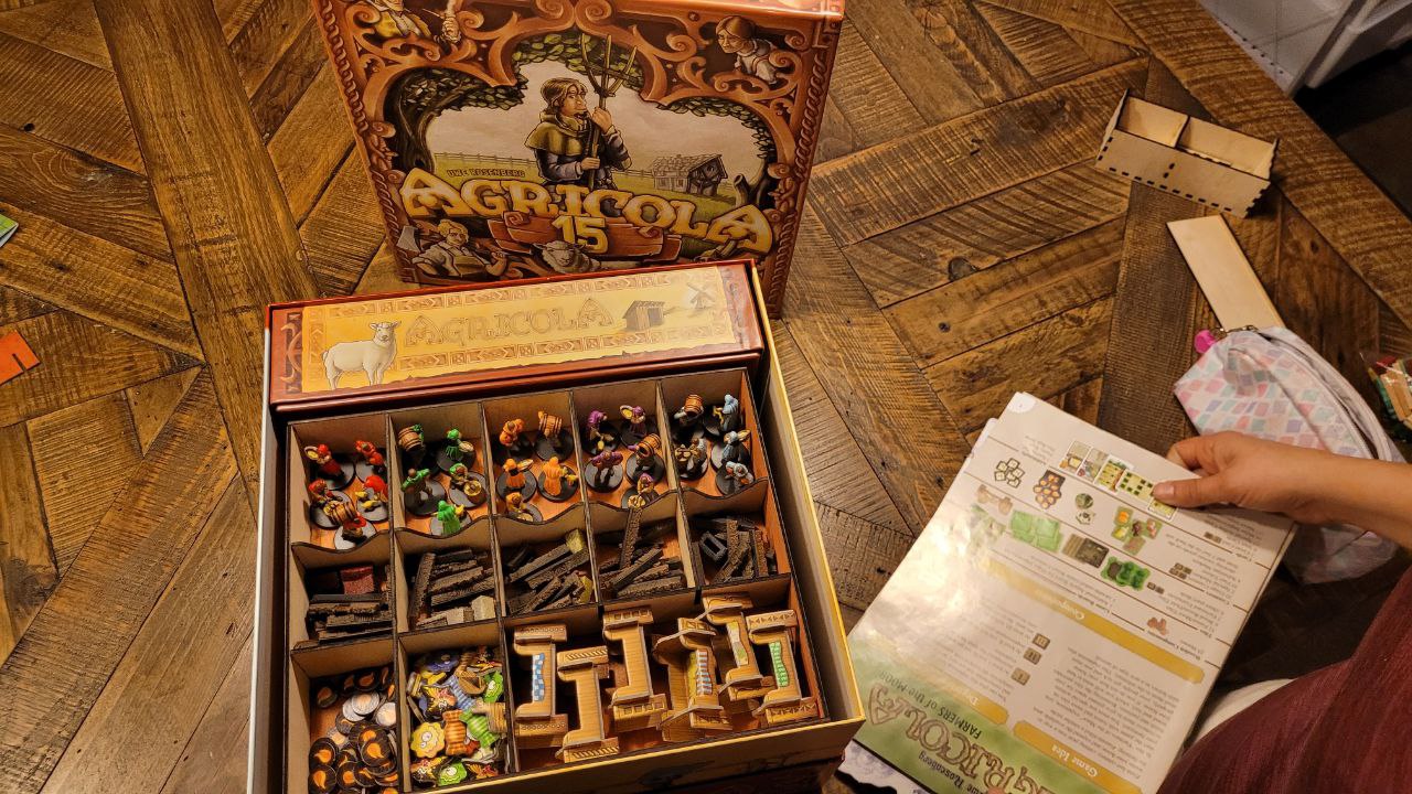 Organiser for Agricola 15th Anniversary BIG BOX