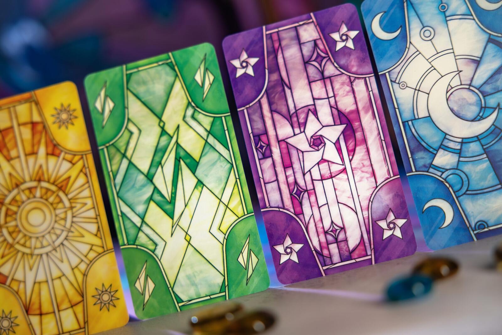 Luz the card game